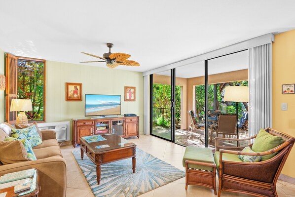 Main living room with easy access to the outside lanai.