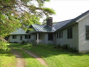 View of Gray Eyrie from driveway