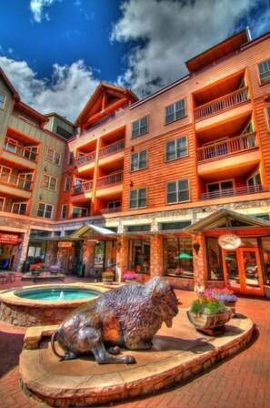 River Run Village