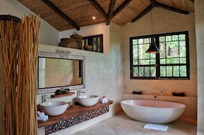 Experience this luxurious bath on your holiday. 