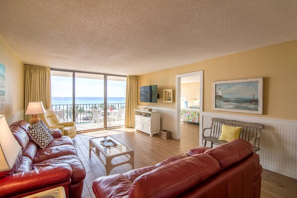 New living area looking at the gulf.