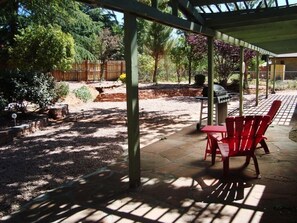 Casa Verde Retreat landscaping is perfect for relaxing and meditation.