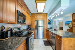 Remodeled Kitchen, newer SS appliances.