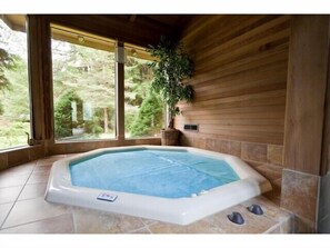 Tub of Hotness