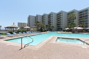 Pool and hot tubs!