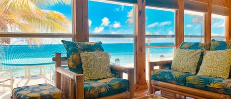 Banana Wind living room overlooks the turquoise ocean & white sand beach