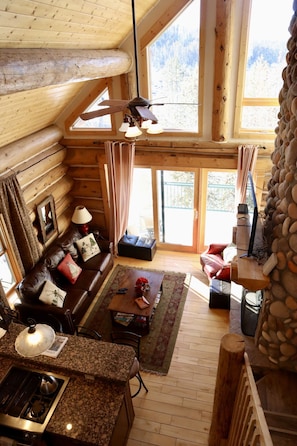 Living room (view from loft bedroom)