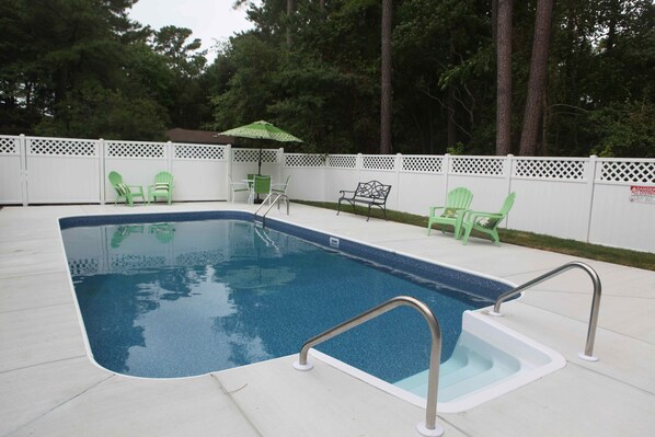 32 X  14 foot inground pool