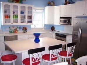 Kitchen Area w/all new appliances fully equiped