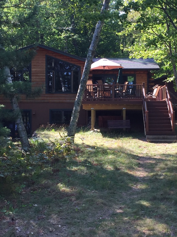 Front of Cabin facing the lake