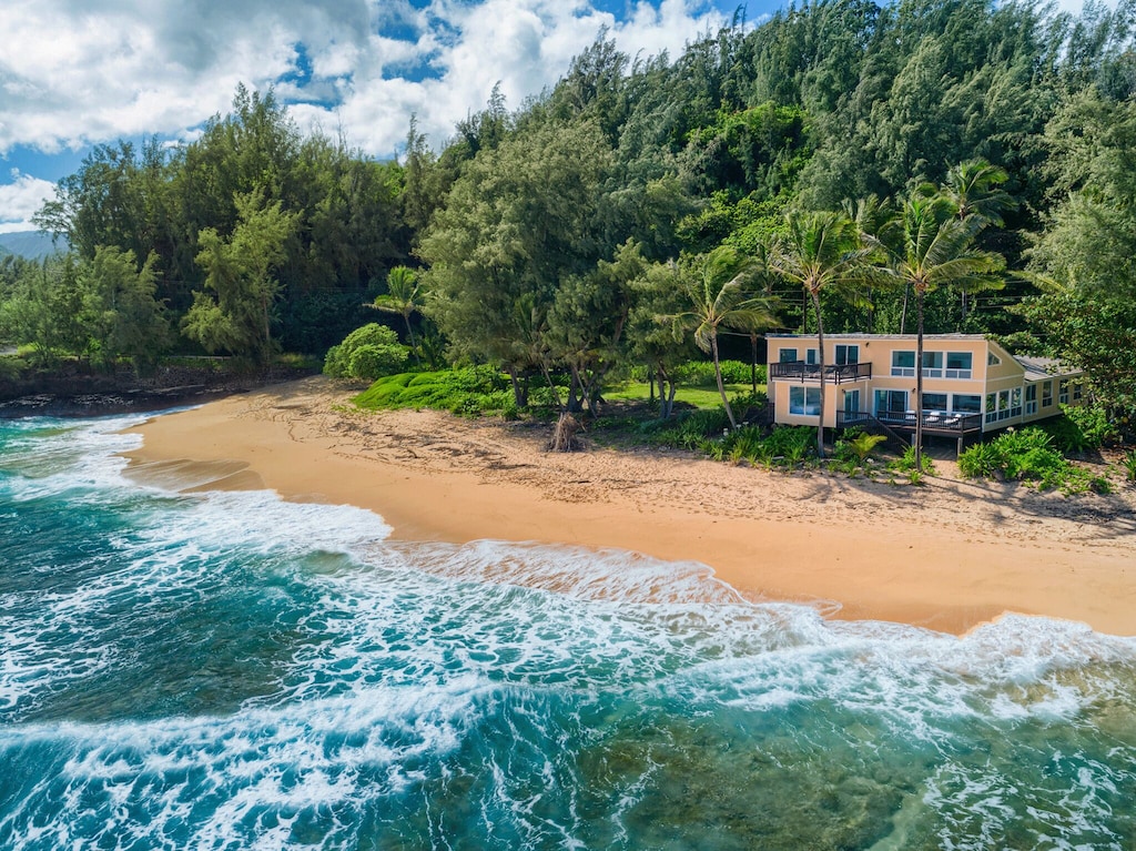 Secluded Kauai Airbnb in a tropical setting with direct beach access