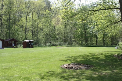 Vacation Rental Cabin, Keuka Lake Outlet-Trail, Wine Trail.  Brand New in 2016
