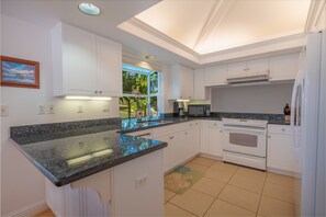 Kitchen - Kitchen