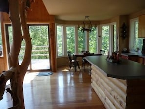 Kitchen & Dining Room