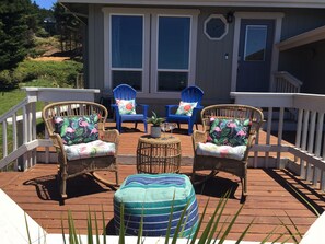 Front deck