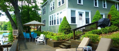 Spacious deck on Goodyear Lake