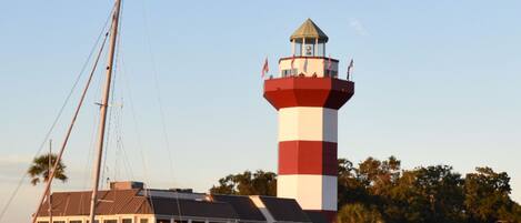 Just steps to Harbour Town Lighthouse