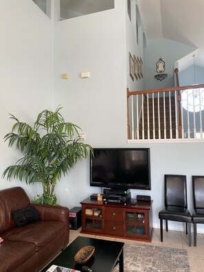 Living room with cathedral ceiling 