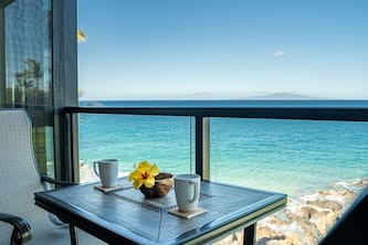 402 - Spectacular Oceanview Unit with A/C! 2 sofa beds!