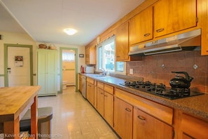 Cooking and prep area