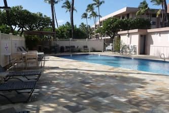 Make Easter Memories in Maui! "Palekaiko" at Kihei Akahi is waiting for you!