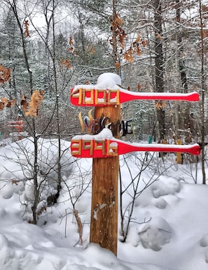 Turning onto our easement road, you will see this sign.  Take a right @ sign.