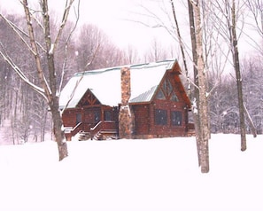 Winter at Little Mountain Retreat