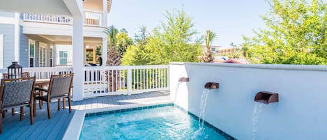 Refreshing Private Pool