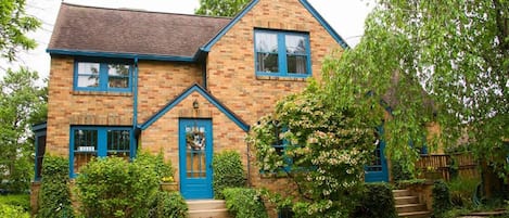 Beautiful brick home 3 blocks to downtown 3 blocks to the beach.