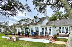 River side Porch