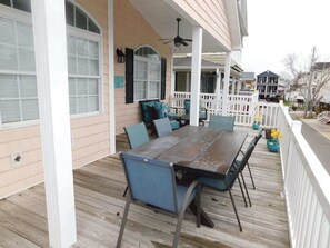 Table for 6 on deck