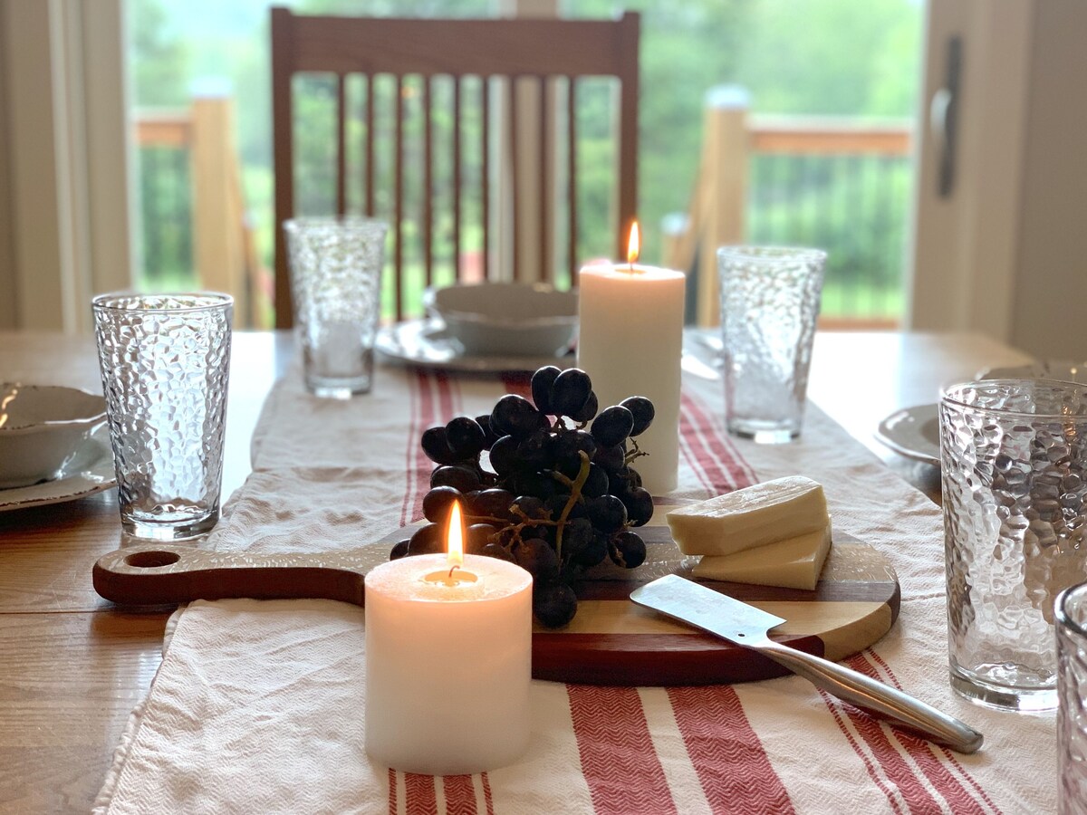 Rockfish Farmhouse – Home In the heart of The Rockfish Valley