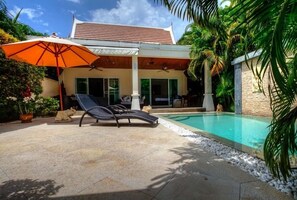 Meursault Rawai private pool villa 1BR