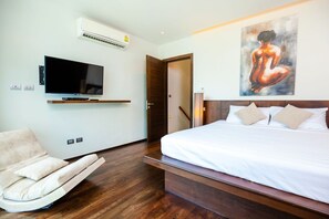 Chocolate Beach Front Pool Villa