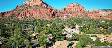 Sedona's breathtaking beauty surrounded by the iconic red rocks and lush woodlands