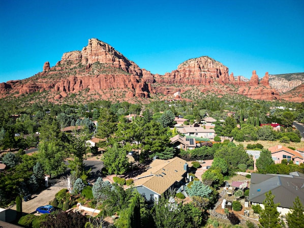 Sedona's breathtaking beauty surrounded by the iconic red rocks and lush woodlands.