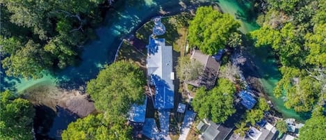 Bird's eye view of River Bend on the Weeki Wachee River