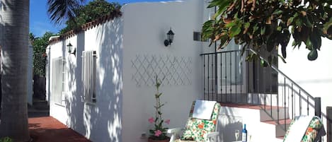 This is what awaits for you in Tenerife at Villa Juanita.  Come and relax !!!!