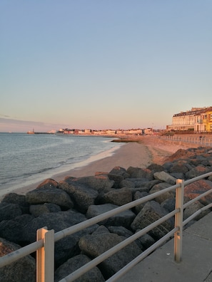 Uitzicht op strand/zee