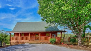 Plenty of level parking and end of the cul-de-sac privacy!