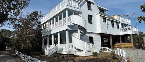 This is Elsie's House as you enter the driveway from Historic Howard Street