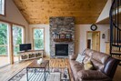 Vaulted ceilings, gas fireplace, flat-screen TVs