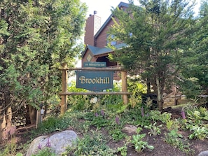 Brookhill Entrance Sign