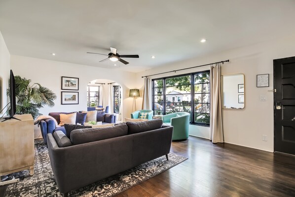 Seating for 4 or more in the expansive yet cozy living room is a great place to rest and relax