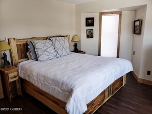 Master bedroom with king size bed