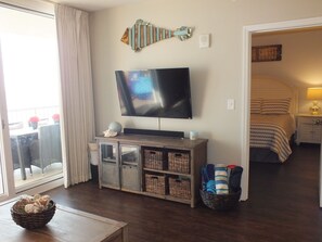 Living room includes a new 50" Vizio Smart TV with Netflix, soundbar, & Blu Ray!