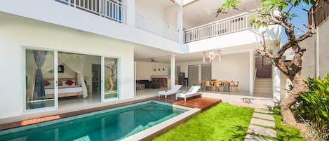 3 Bedroom Villa Seminyak