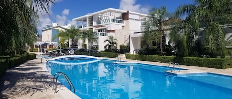 Costa Hermosa pool for owners & guests. Community Grill available for guest use