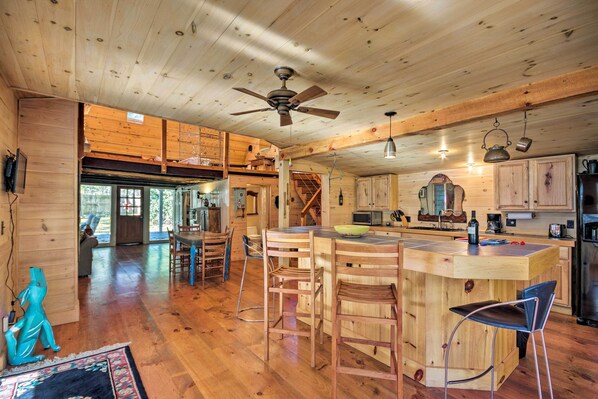 Cullowhee Vacation Rental | 2BR | 1.5BA | 1,208 Sq Ft | Steps Required