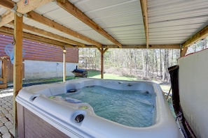 Patio | Private Hot Tub | Charcoal Grill